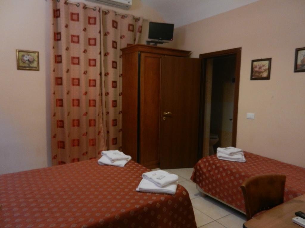 Hostel Pink Floyd Roma Eksteriør bilde